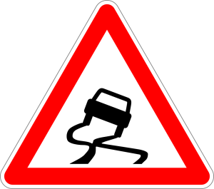 traffic sign slippery road